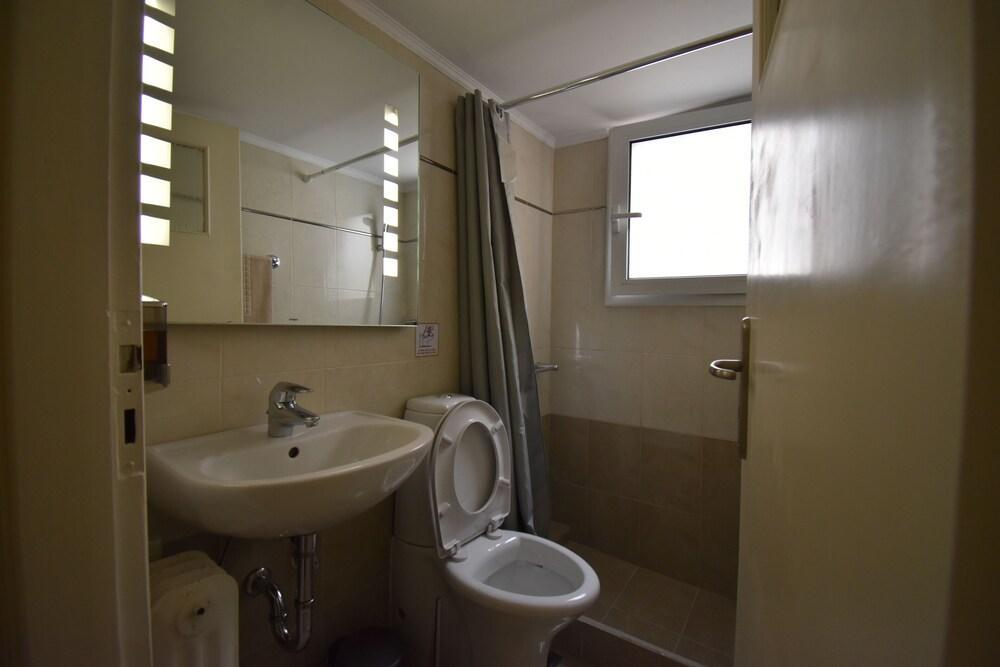 Check Point - Plaka Apartment Atena Exterior foto
